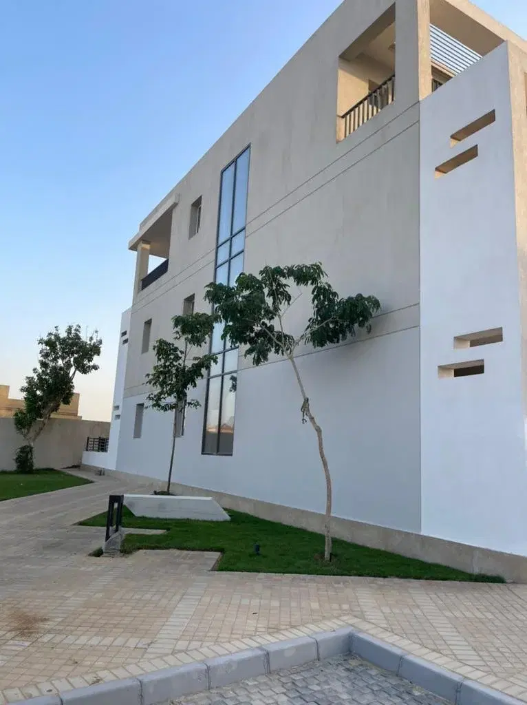 Corner Townhouse for sale in Pyramids Hills 6 October