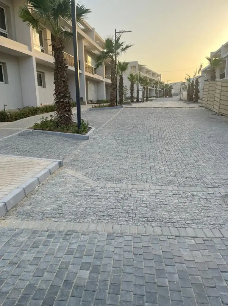 Corner Townhouse for sale in Pyramids Hills 6 October