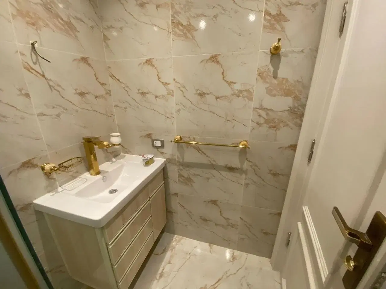 Apartment for Sale in Stone Residence New Cairo 175 sqm