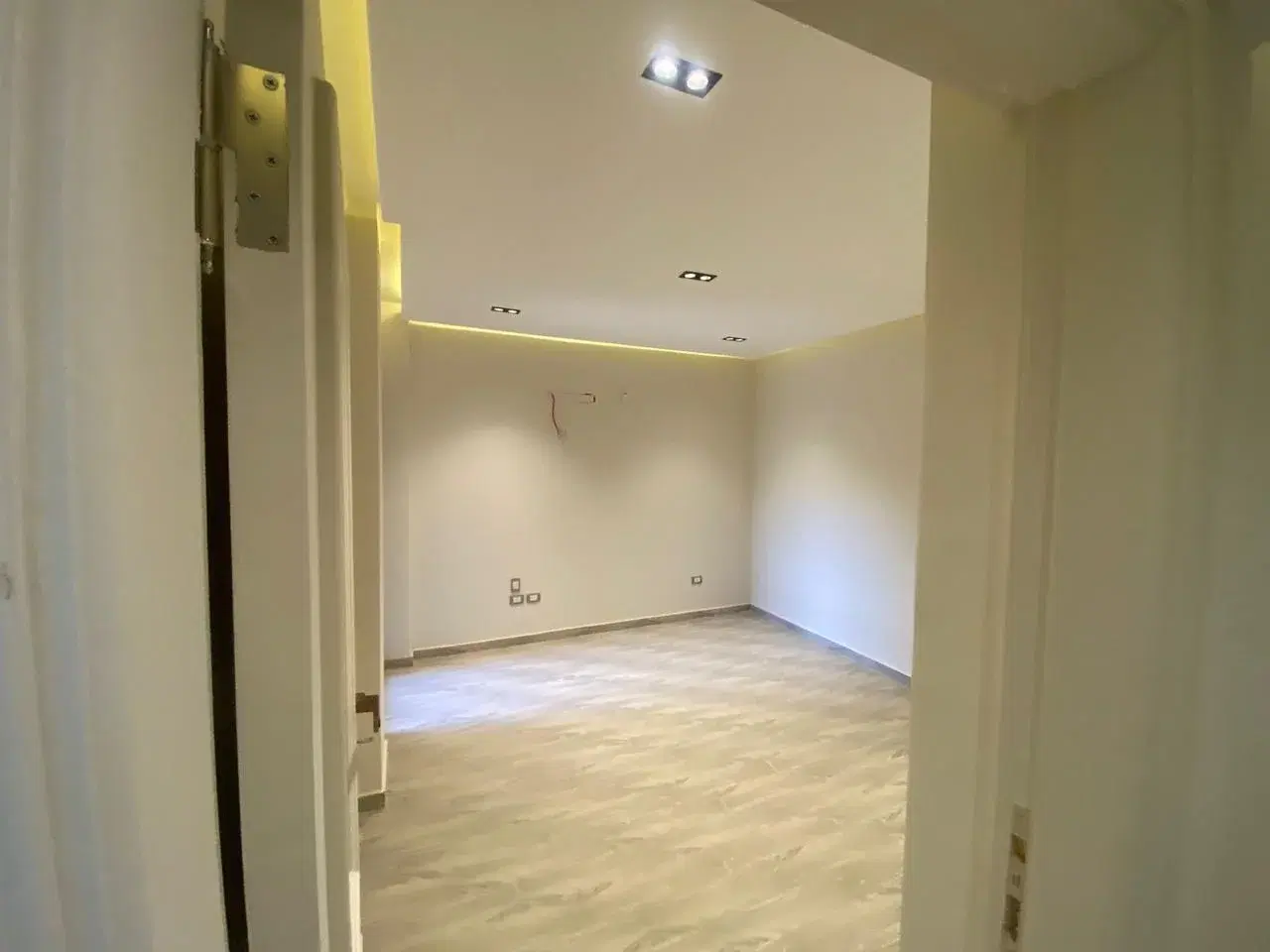 Apartment for Sale in Stone Residence New Cairo 175 sqm