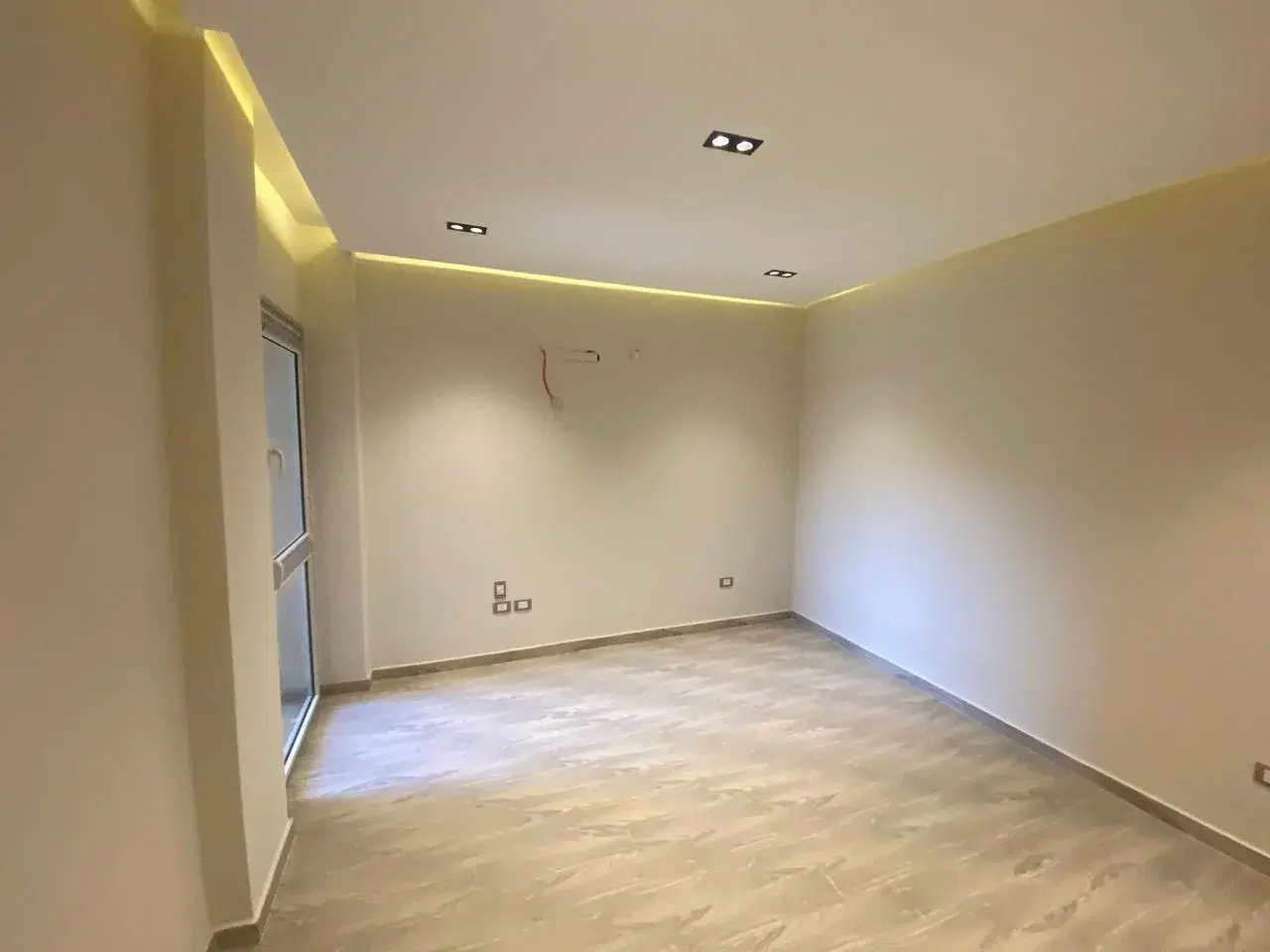 Apartment for Sale in Stone Residence New Cairo 175 sqm