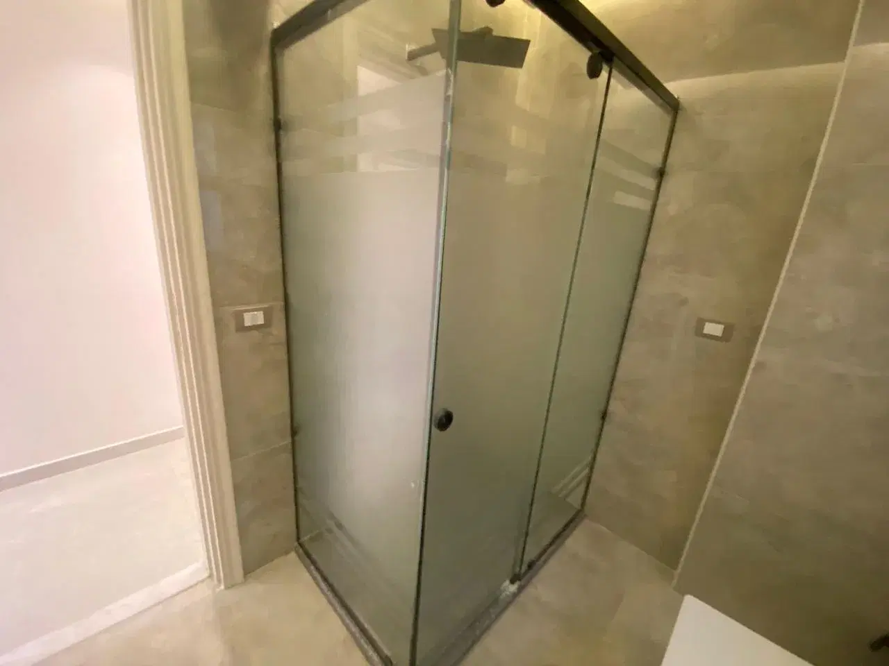 Apartment for Sale in Stone Residence New Cairo 175 sqm