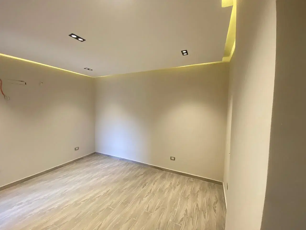 Apartment for Sale in Stone Residence New Cairo 175 sqm