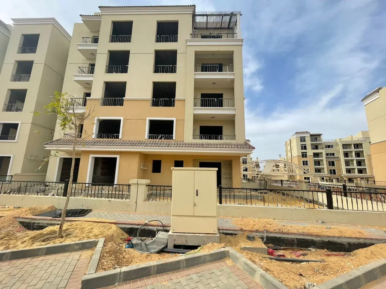 Penthouse for sale in Sarai New Cairo 206 sqm ready to move