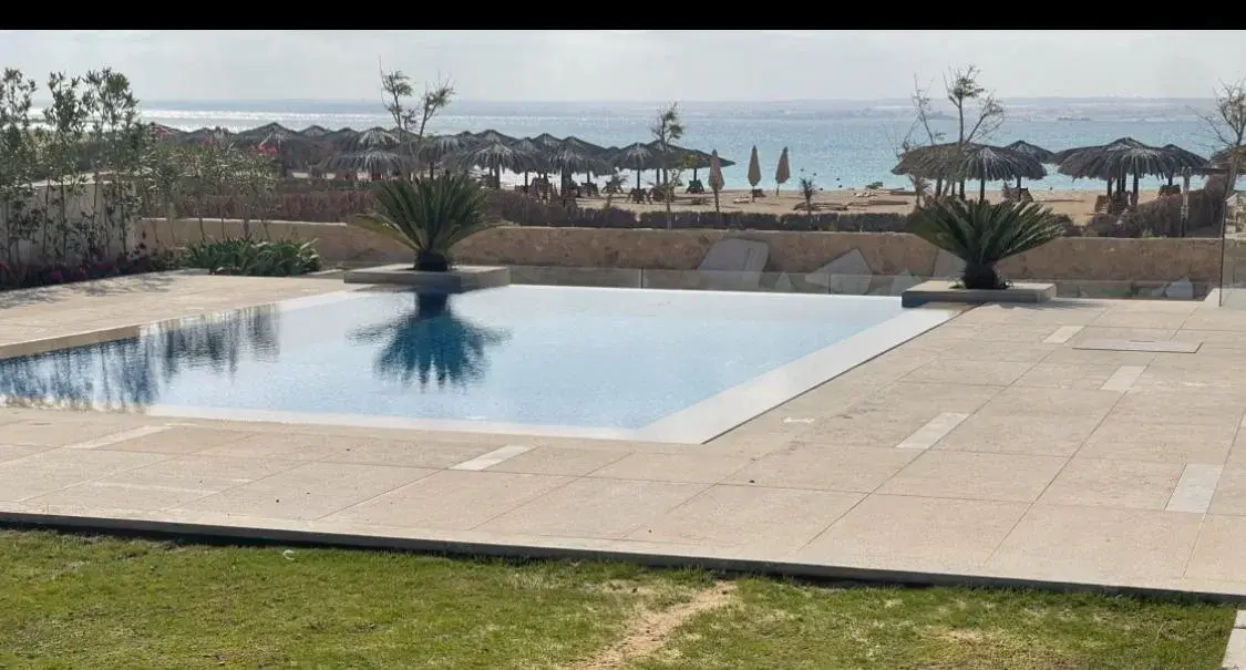 فيلا 325 متر للبيع في بيت البحر الساحل الشمالي