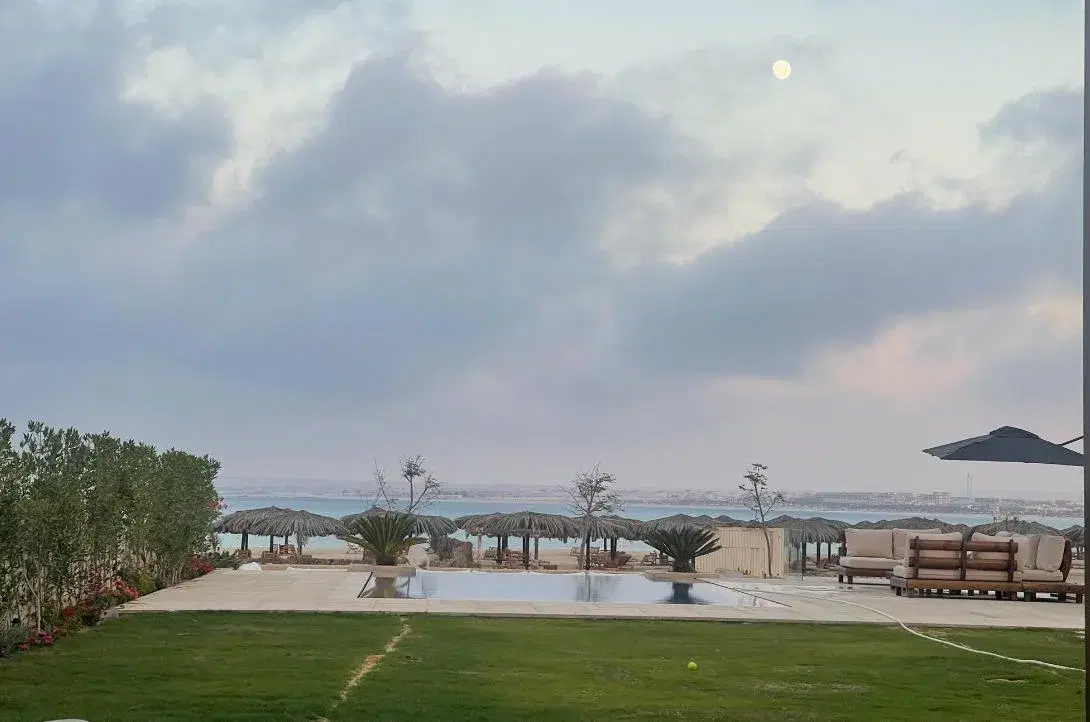 فيلا 325 متر للبيع في بيت البحر الساحل الشمالي