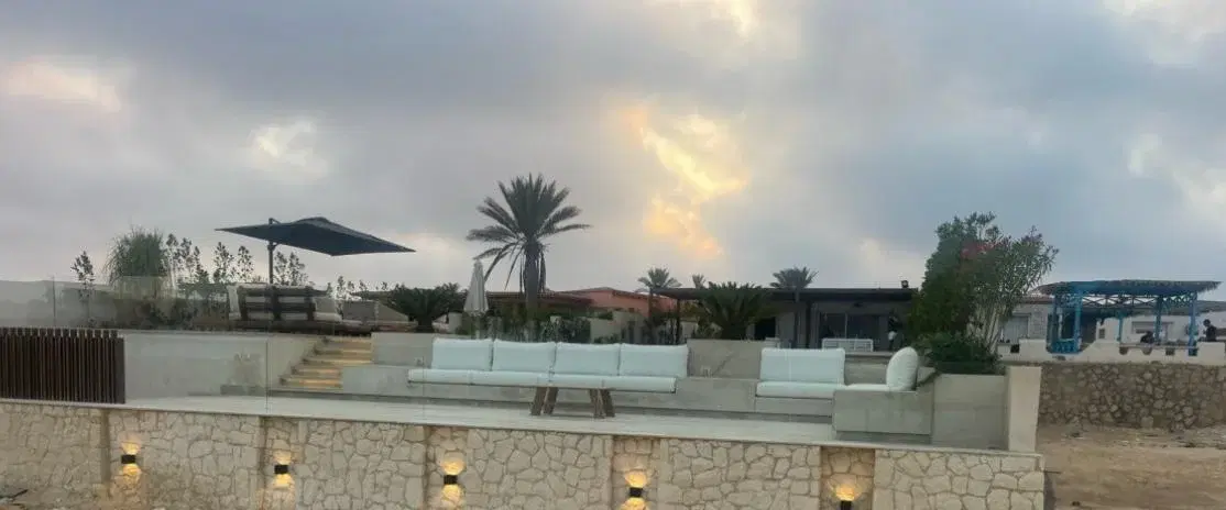 فيلا 325 متر للبيع في بيت البحر الساحل الشمالي