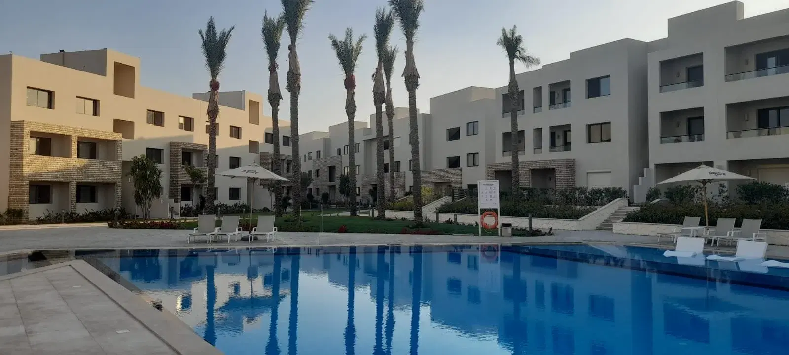 Chalet 100 sqm for sale in Azha Ain Sokhna, furnished
