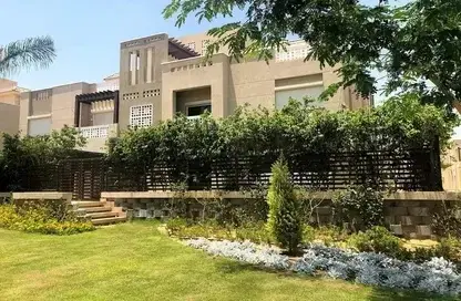 Twinhouse for sale in Green 4 October, 252 sqm