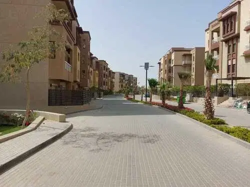 Twinhouse for sale in Green 4 October, 252 sqm