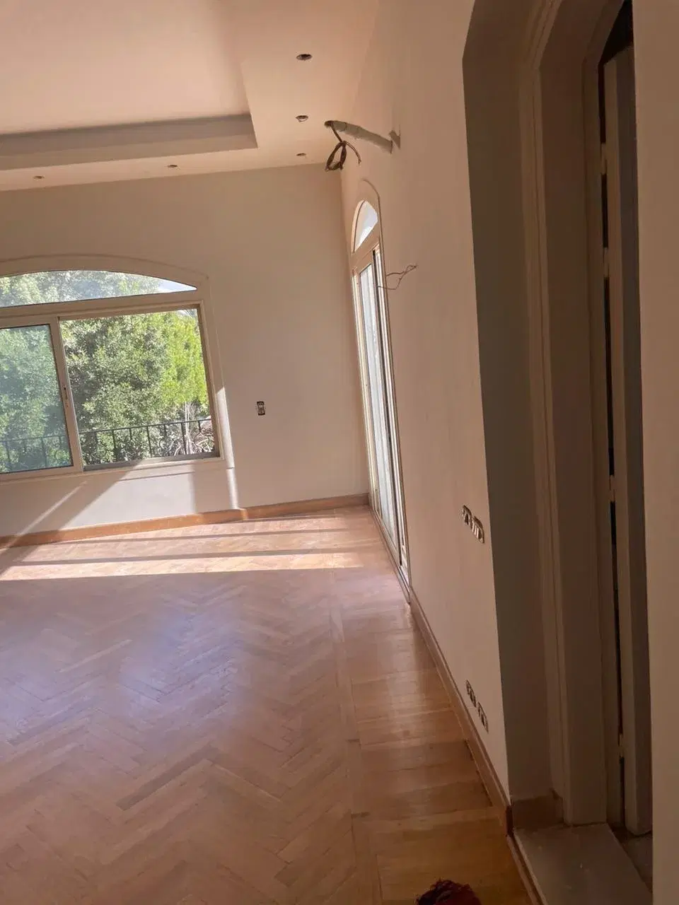 فيلا للبيع في Royal Hills بمدينة 6 أكتوبر 350 متر