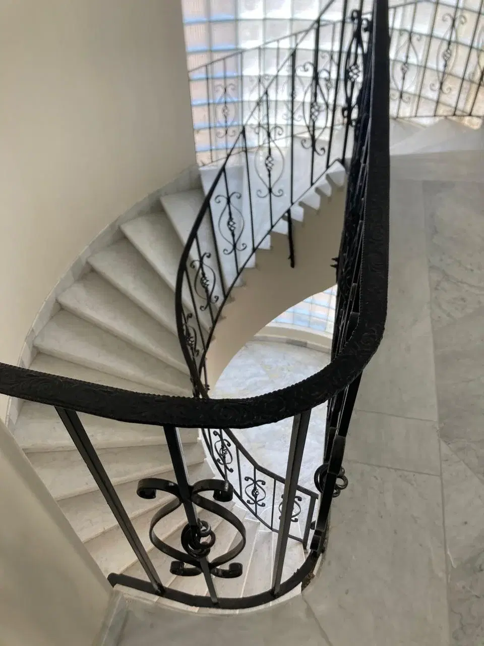 فيلا للبيع في Royal Hills بمدينة 6 أكتوبر 350 متر