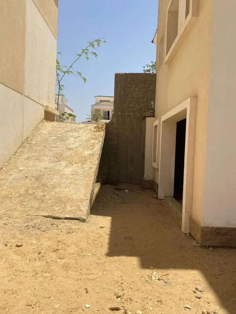 فيلا للبيع في ماونتن فيو تشيل أوت بارك أكتوبر 327 متر