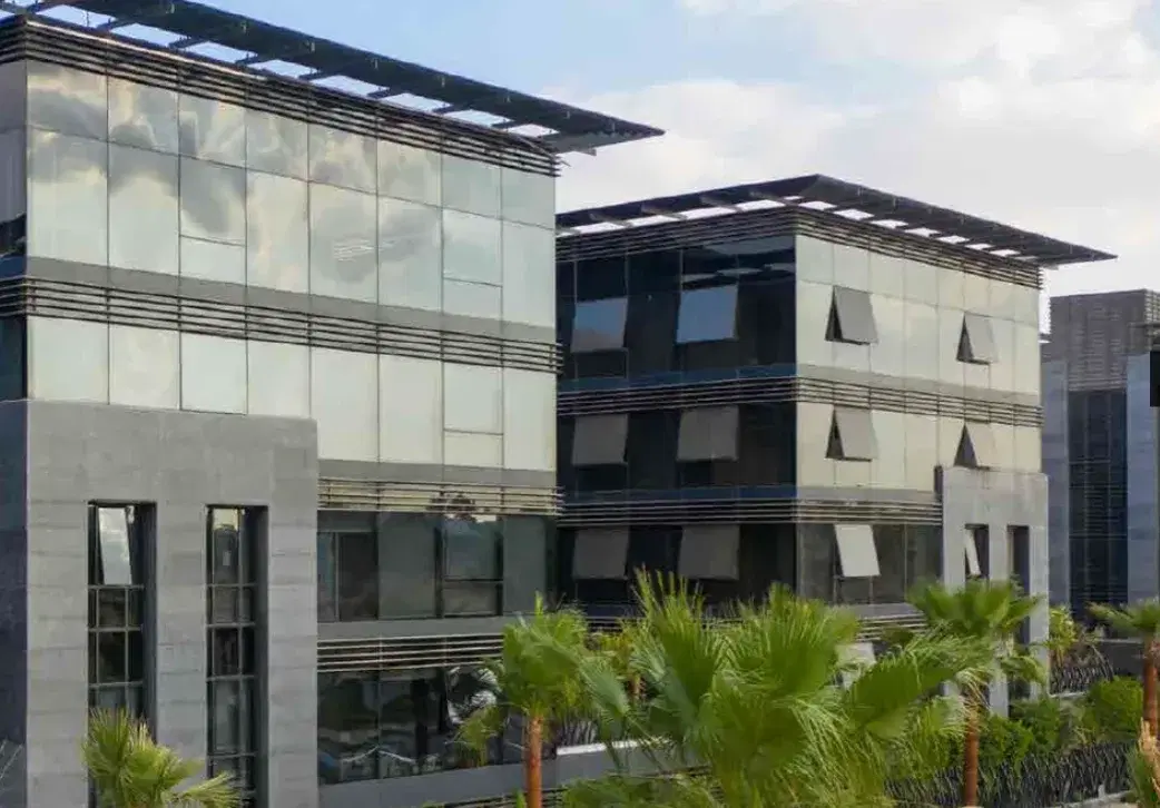Building for sale in Cairo Business Park New Cairo 1300 sqm