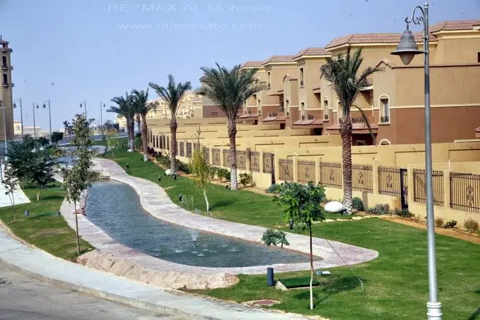 Villa for sale in Les Rois New Cairo - 640 sqm