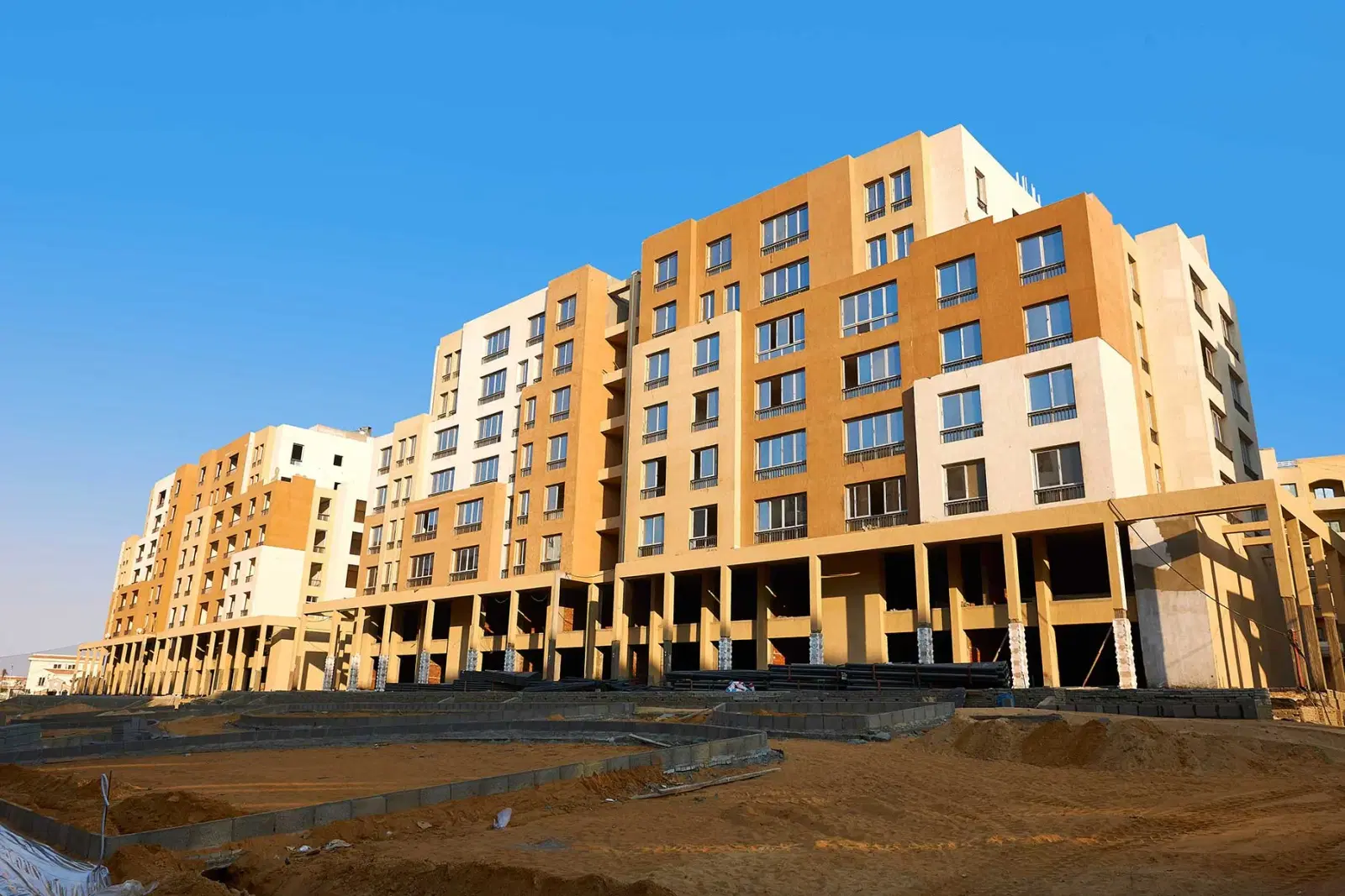 70 sqm Retail Shop for sale in Mamsha Almaqsad New Capital