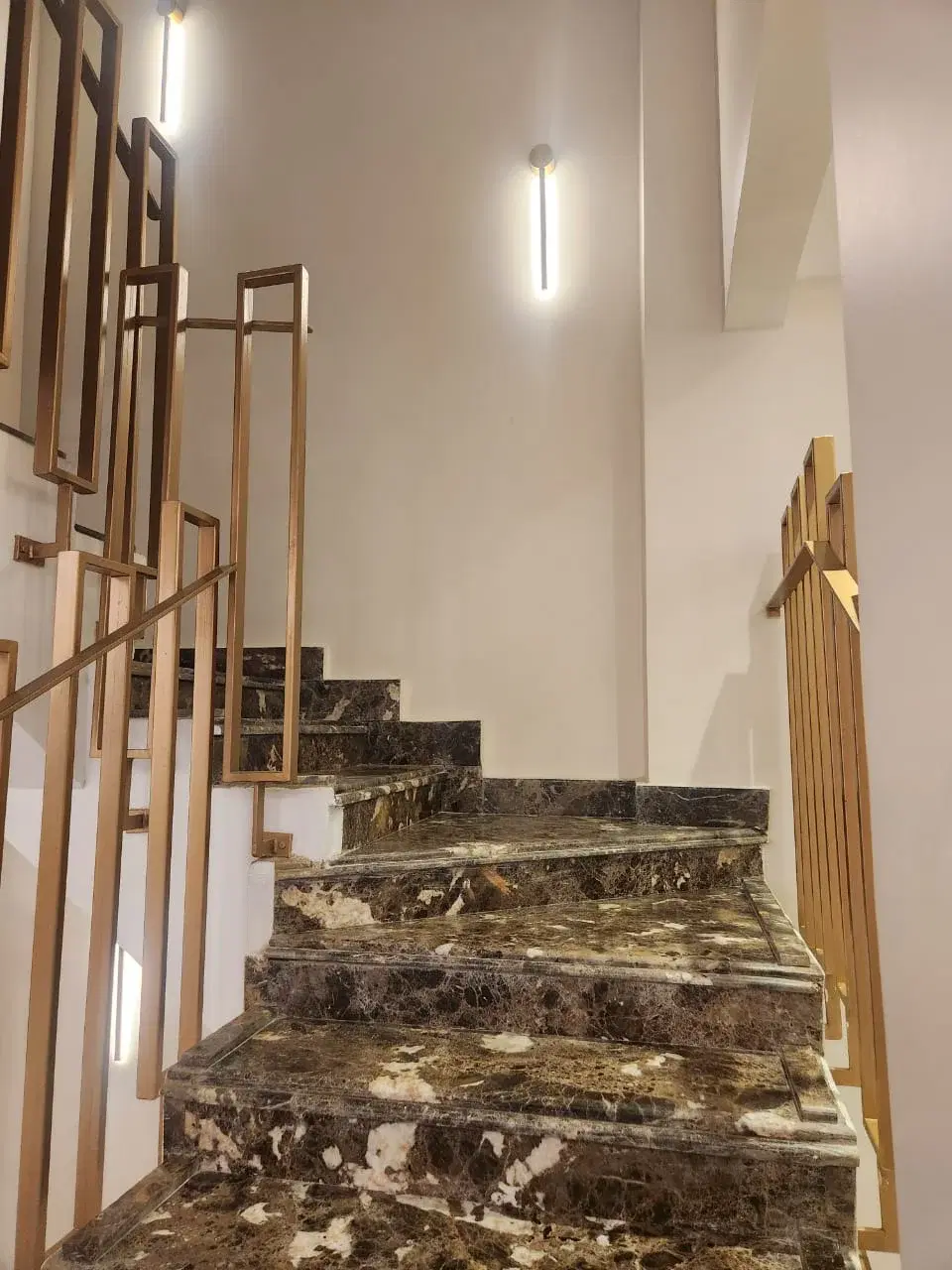 Townhouse for Sale in Villino New Cairo - 300 sqm Furnished