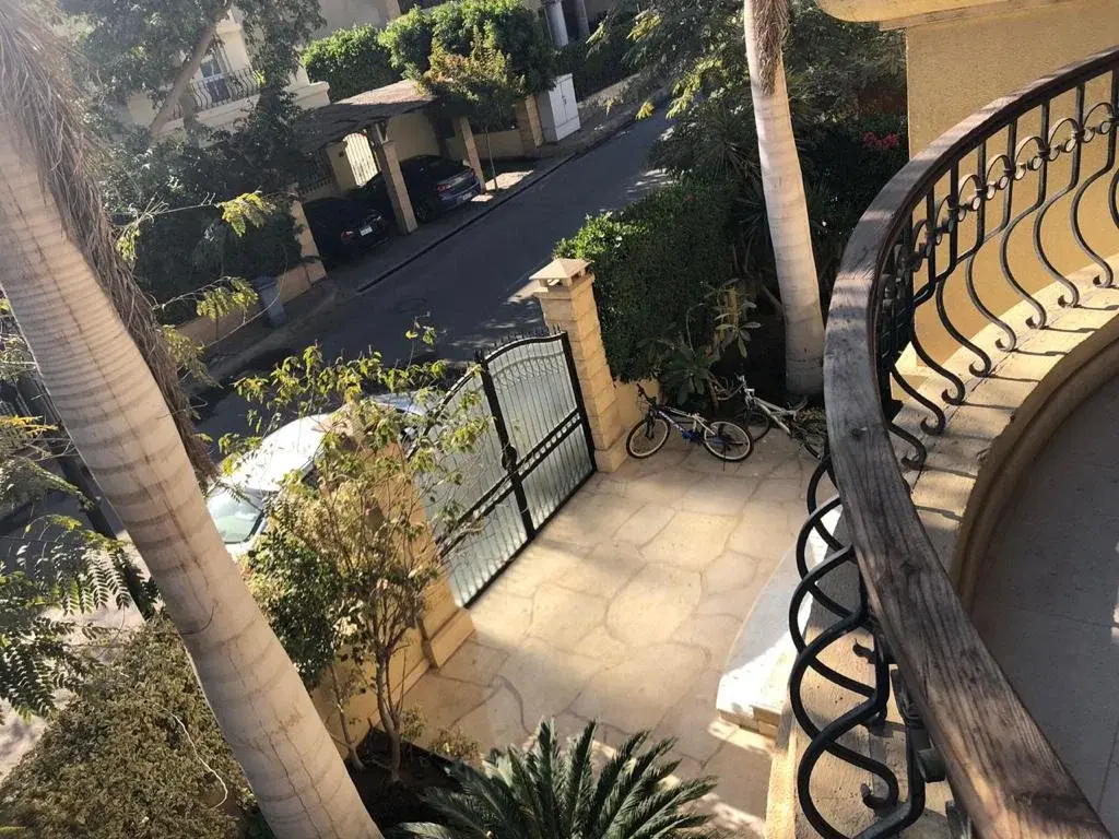 فيلا للبيع في كمبوند جاردينيا بارك 1 أكتوبر 441 متر
