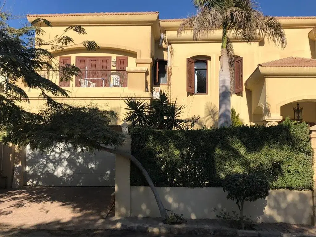 فيلا للبيع في كمبوند جاردينيا بارك 1 أكتوبر 441 متر