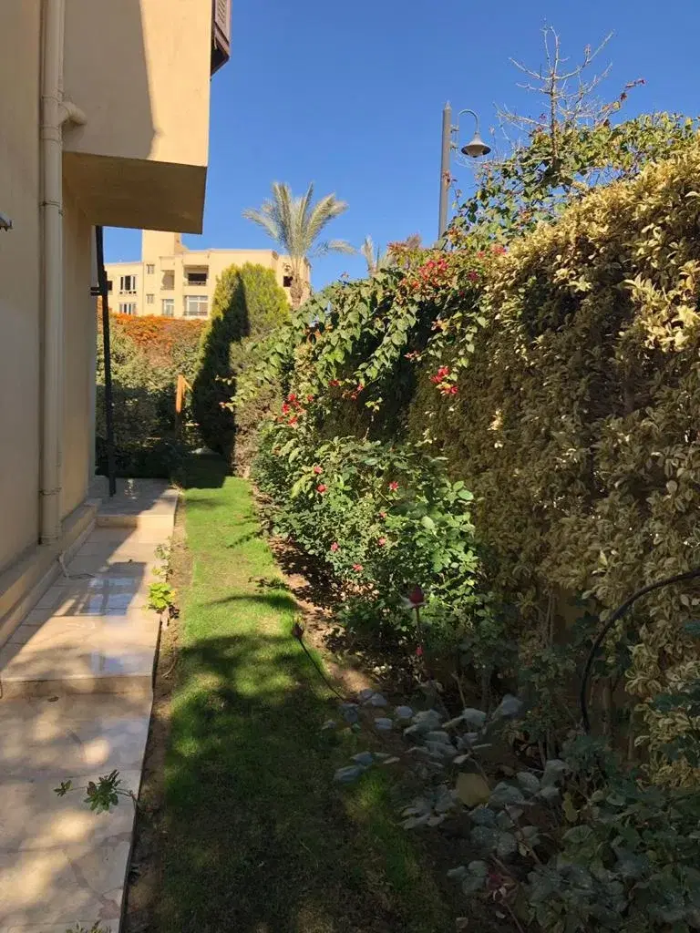 فيلا للبيع في كمبوند جاردينيا بارك 1 أكتوبر 441 متر