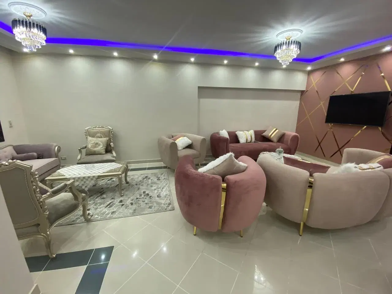 شقة للبيع في حي الأشجار ٦ أكتوبر ١٥٩ متر