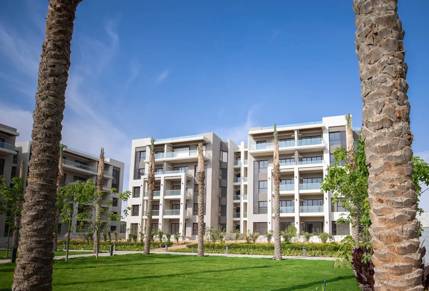 شقة أرضي مكونة من 3 غرف نوم للبيع في Address East — جاهزة للسكن