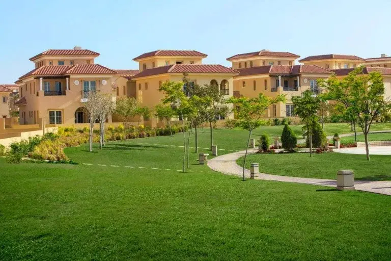 Apartment for sale in Hyde Park New Cairo 118 sqm
