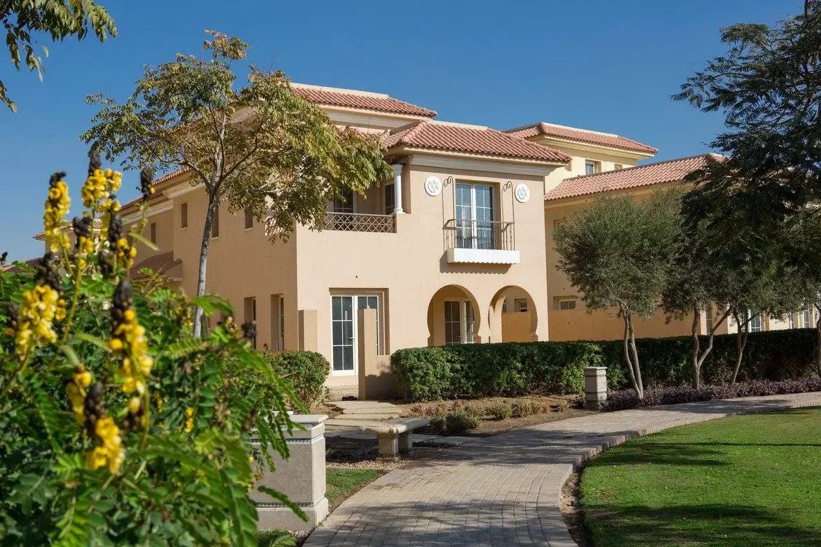 Apartment for sale in Hyde Park New Cairo 118 sqm