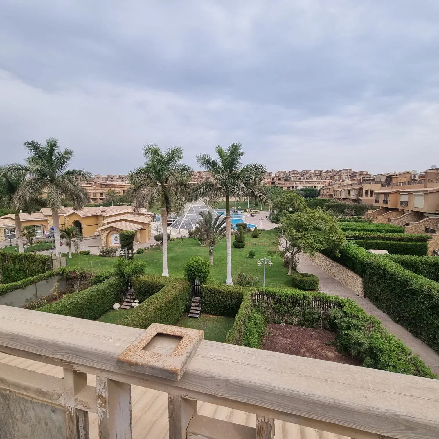 Townhouse for sale in Pyramids Walk 6th of October 380 sqm