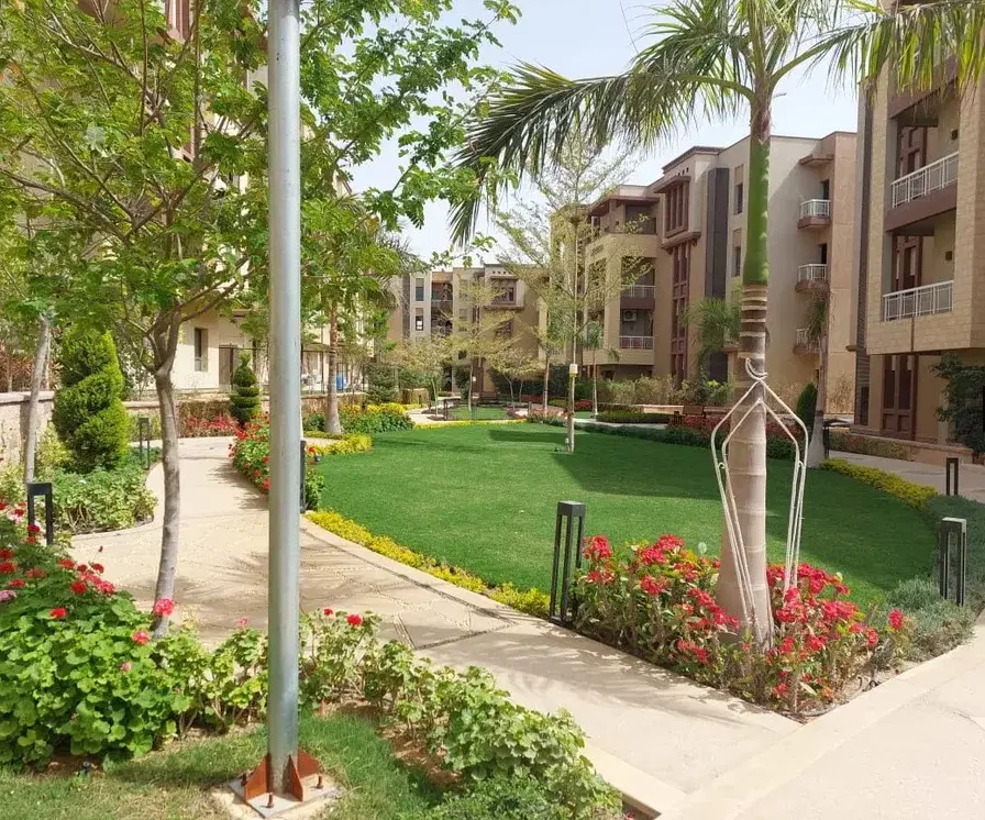 210 sqm Penthouse for sale in Green 5 Mabany Edris 6 October