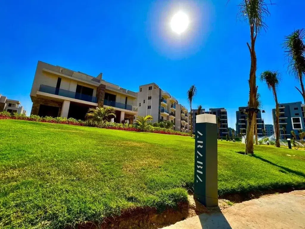 Townhouse for sale in Sun Capital October 210 sqm