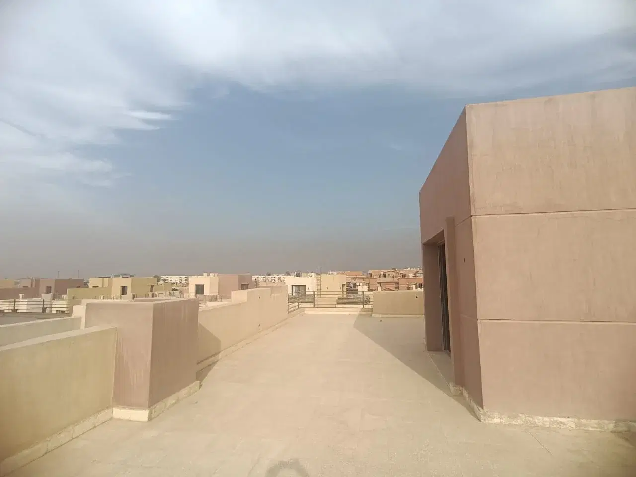 فيلا عائلية للبيع في الما - الشيخ زايد