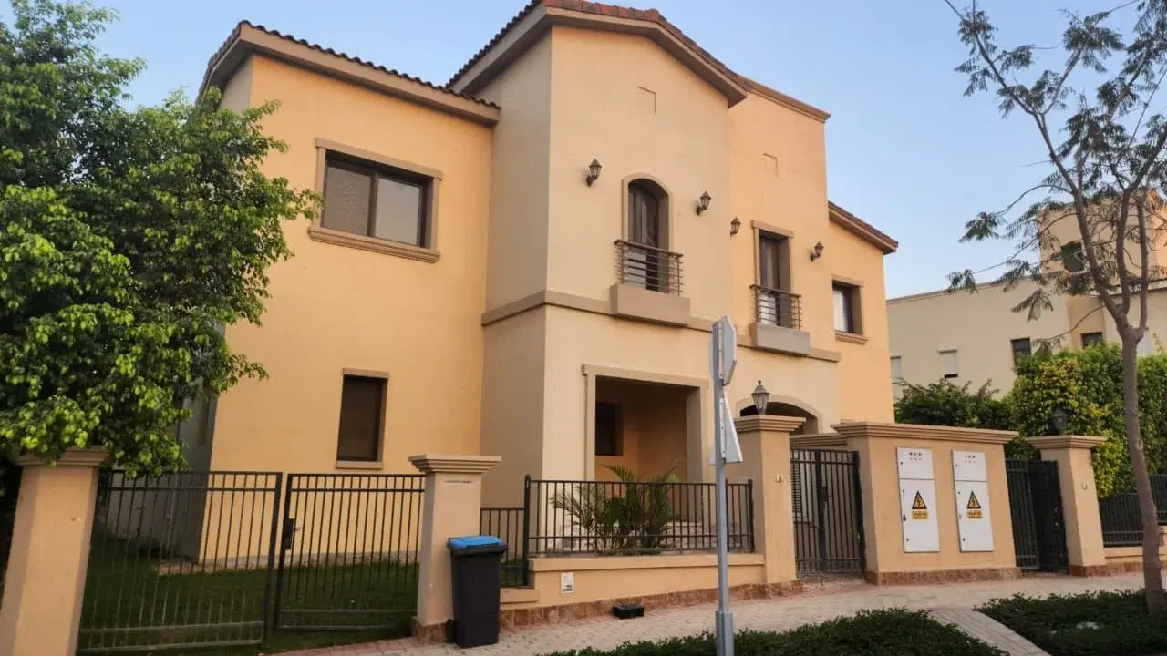 Twinhouse for Sale in Uptown Cairo — Levana Phase
