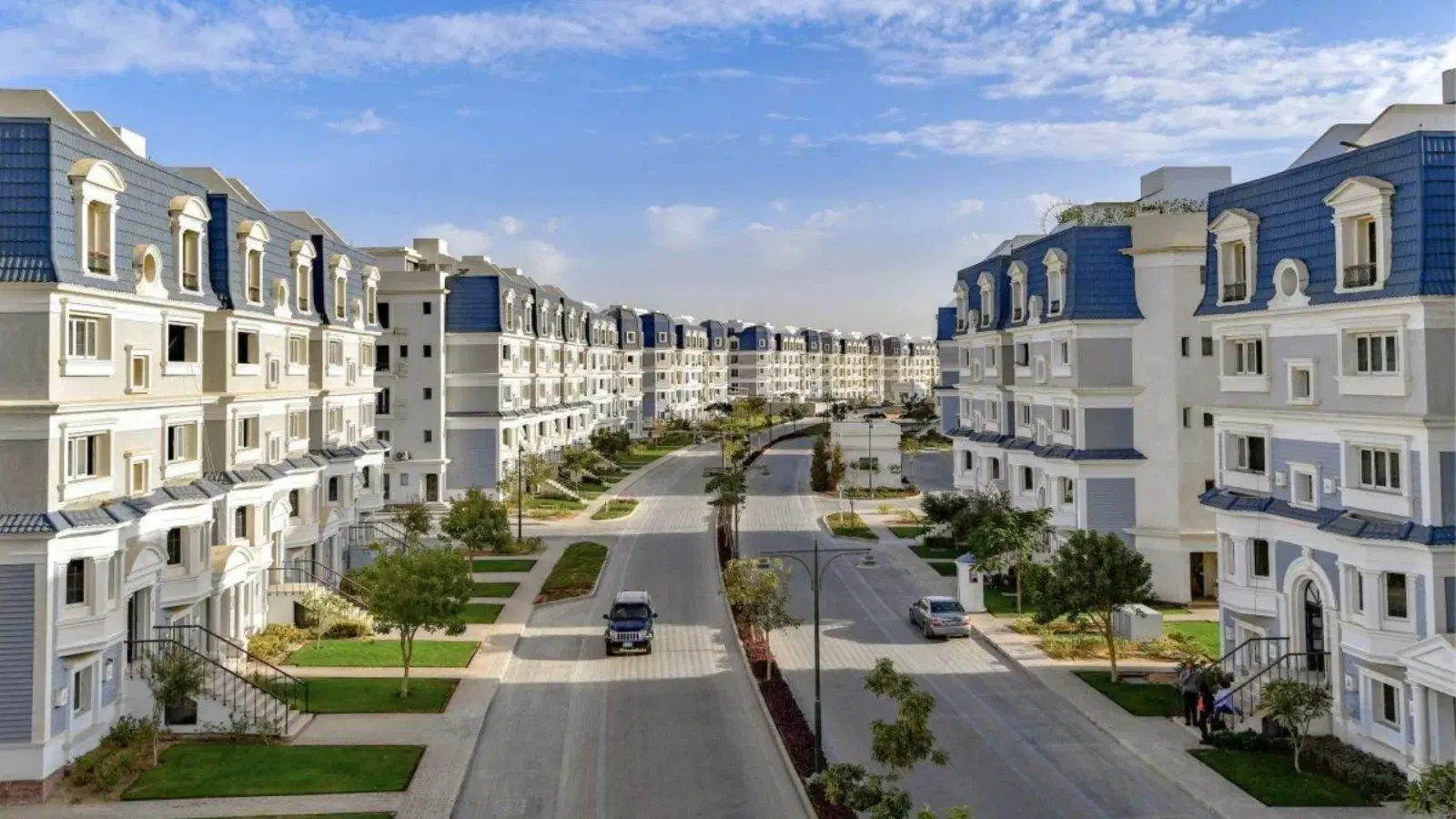 Opportunity to own a finished penthouse with AC and the best view in Mountain view Hyde Park
