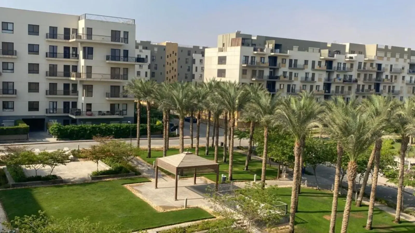Lowest price apartment for sale, Ready to move, with the best view in Sodic Eastown, new Cairo