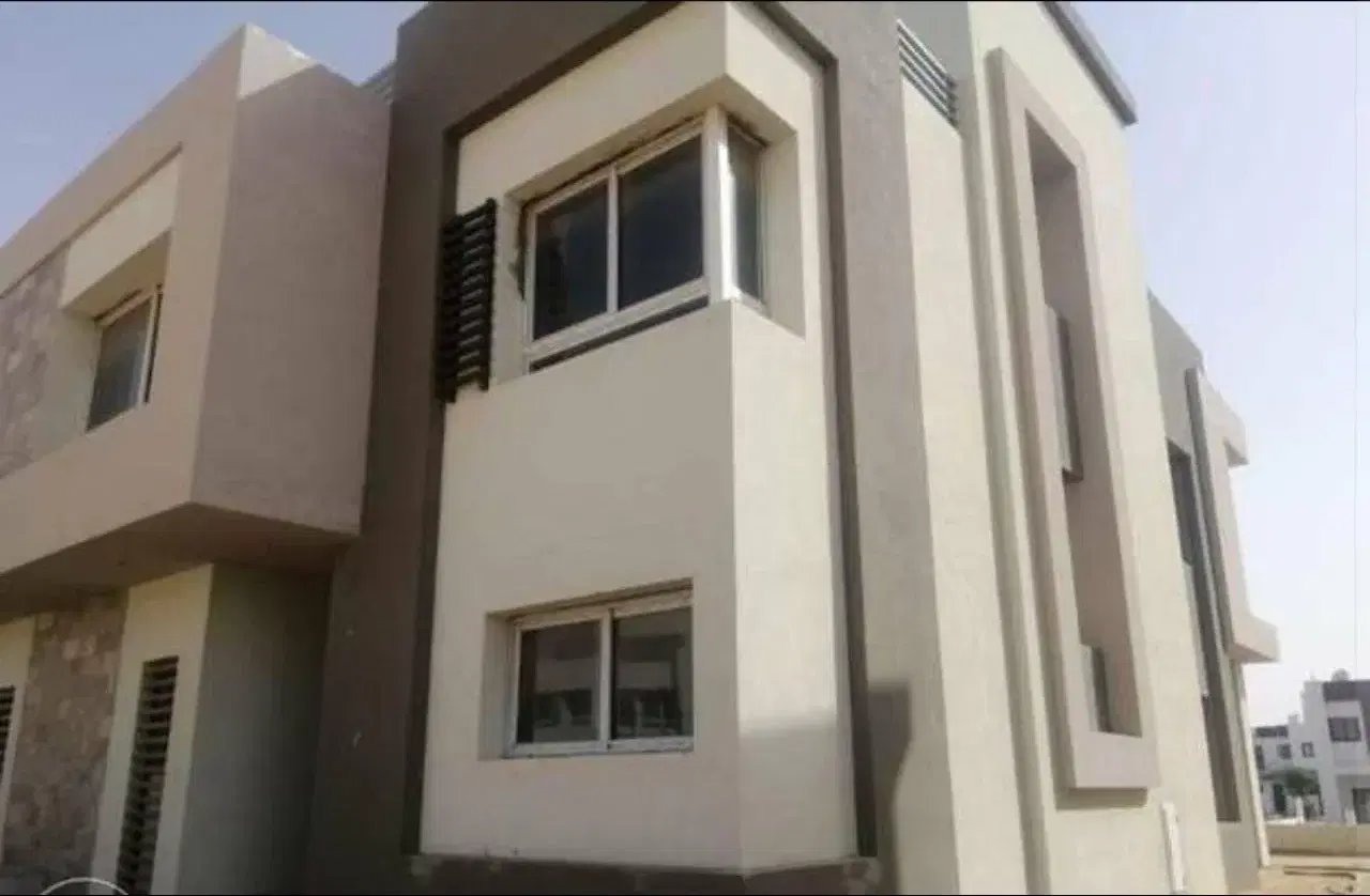 Receive your Town Corner unit with a landscape view in Hyde Park, Fifth Settlement.