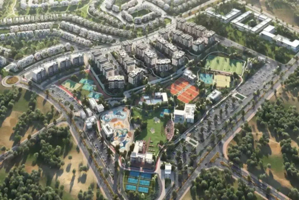 3-bedroom apartment with lagoon view in Hyde Park New Cairo