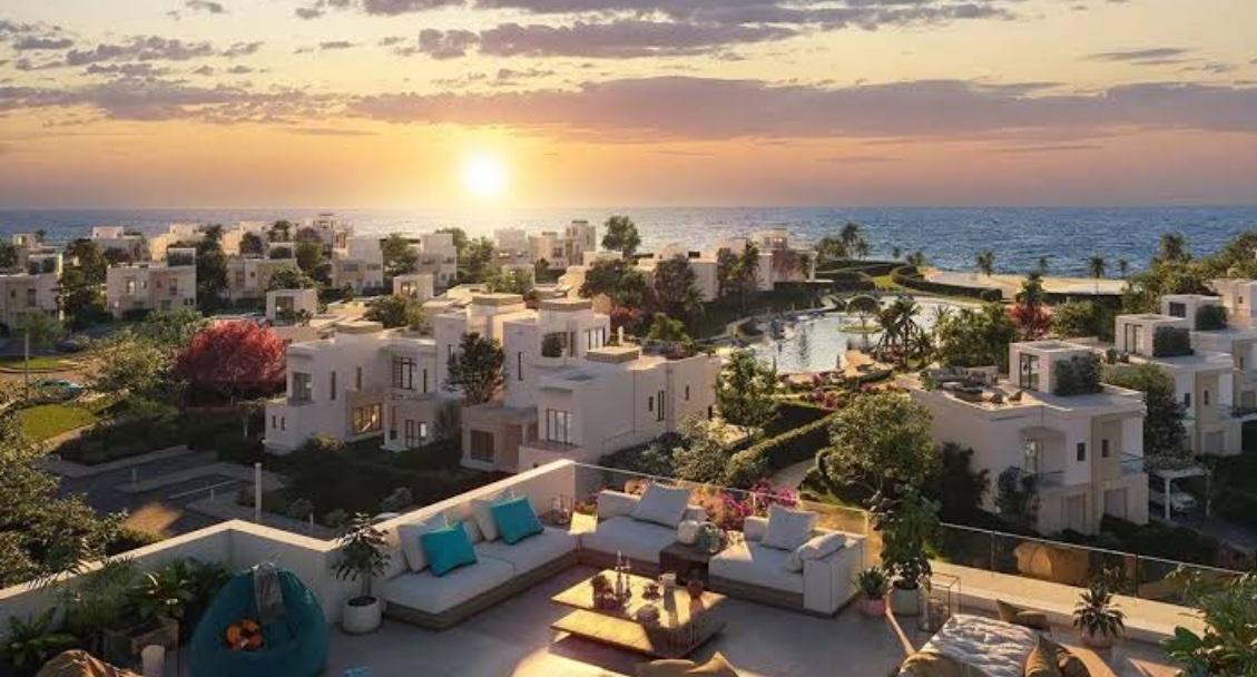 Stunning Townhouse in Sea Shore Coast with Exceptional Views