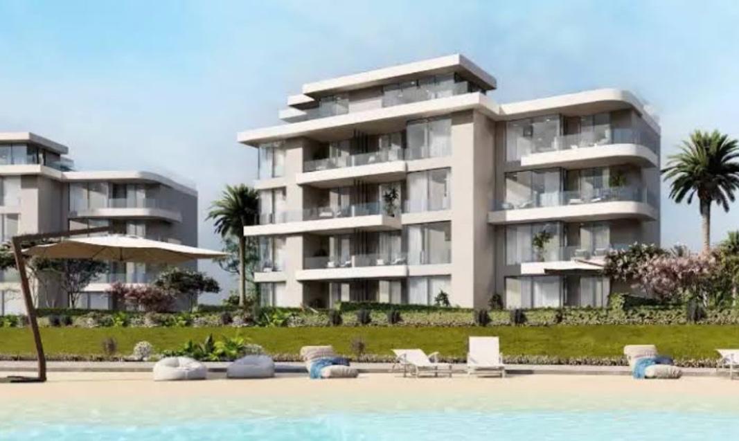 Stunning Beach Chalet for Sale in Sea Shore Ali - 105 sqm with Spectacular View